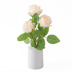 Tulipán Rosa flor artificial luz verde planta bonsái adornos luz para decoración del hogar suministros para fiestas temáticas - Product Image 6