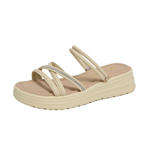 Sandales plates d'été 2026 pour femmes, style féerique, romaines, de plage, à bout rond et semelle souple - Product Image 3