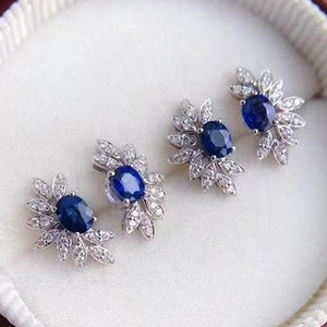 Orecchini a Perno Mini Petalo da Donna, Dolci Accessori per Orecchie a Forma di Marquise, Freschi per Uso Quotidiano e Feste, Idea Regalo - Product Image 6