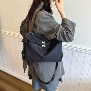 Bolso Tote de Hombro para Mujer, Personalizado, Minimalista, Metálico, Impermeable, de Gran Capacidad - Product Image 4