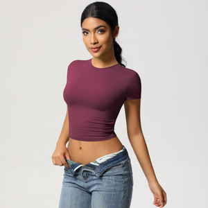 Ropa de Yoga Ajustada de Manga Corta para Mujer, Informal, Versátil y Transpirable para Correr, Fitness, Yoga de Manga Corta Cosida - Product Image 3