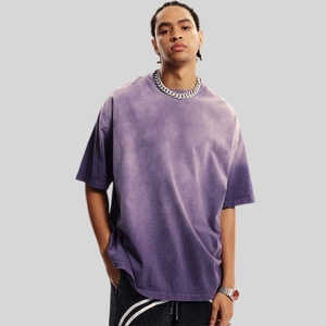 T-shirt Oversize HONTON in Cotone Pesante Lavato Effetto Vintage <span class=keywords><strong>Viola</strong></span> Sfumato da Uomo, con Spalle Cadenti, Stile Streetwear Casual - Product Image 1
