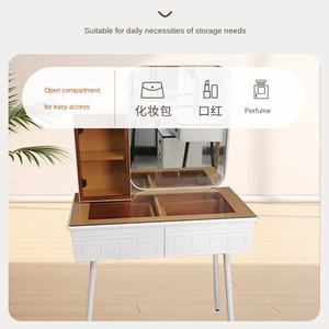 Moderne compacte houten kaptafel met verlichte spiegel en verstelbaar ontwerp, eenvoudige installatie voor de woonkamer - Product Image 3