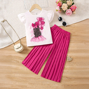 Nuovo Set Estivo Europeo-Americano per Bambine: Top Senza Maniche Bianco con Maniche Volanti in Cotone e Pantaloni alla Moda - Product Image 1