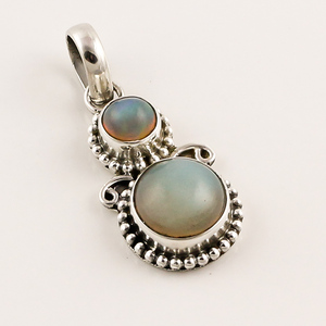 Pendentif en pierre précieuse d'opale naturelle en argent sterling 925 Bijoux en argent antique avec beau cadeau d'opale d'un fournisseur de confiance - Product Image 5