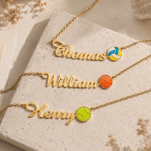 Collier personnalisé avec nom gravé, breloque ballon de sport, cadeau pour les fans de basketball, tennis, volleyball, pour hommes et garçons - Product Image 1
