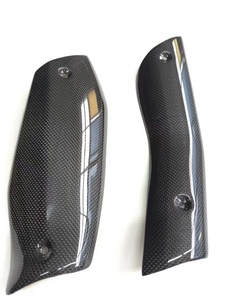 Pièces de moto en fibre de carbone de qualité boucliers d'échappement en carbone brillant feuille de chaleur pour <span class=keywords><strong>KTM</strong></span> <span class=keywords><strong>690</strong></span> <span class=keywords><strong>SMC</strong></span>/R <span class=keywords><strong>690</strong></span> <span class=keywords><strong>ENDURO</strong></span>/R - Product Image 2