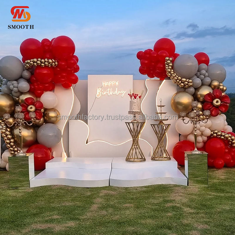 ชิ้นสีขาว