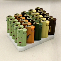 Briquet à flamme bleue en gros, en métal, coupe-vent, rechargeable au butane, design épuré, accessoire pour fumeurs