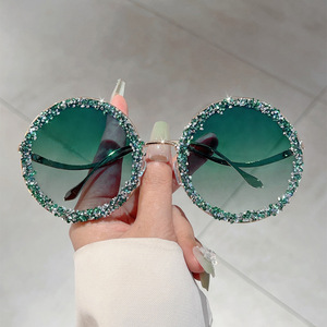 แว่นกันแดดโลหะทรงกลมพิมพ์ลายสัตว์สำหรับผู้หญิงสุดหรูพร้อมดีไซน์อายแชโดว์ประดับเพชร - Product Image 5