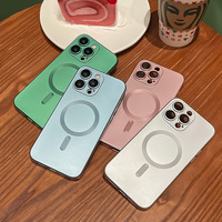 Coque mobile magnétique peinture métallique de luxe pour iPhone 15 plus 15 étuis pro max, pour iPhone 15 étui de téléphone chargeur sans fil de luxe