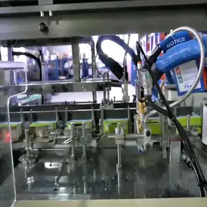 Volautomatische Machine Voor De Verpakking Van De Productielijn Voor Gezichtsweefsel