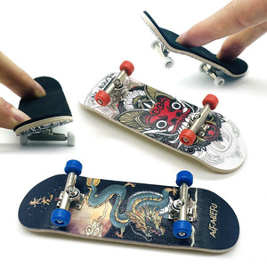 ALF.AILEFU Freestyle Finger <span class=keywords><strong>Skate</strong></span> Board avec Shark Wheels pour Big Air Tricks-Nouveau design - Product Image 2