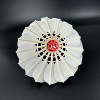 SNOWPEAK SP909 Fabricant de volants de badminton Classe a Plume de redressement d'oie Bon vol Bonne durabilité pour le tournoi