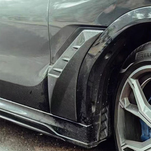 Decoración de Fibra de Carbono para el Arco de la Rueda del G06 2020-2024 - Product Image 6