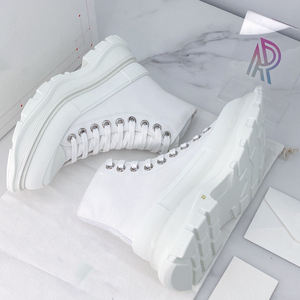 Luxurious brand of fashionable outdoor casual shoes - high-top thick-soled canvas shoes in simple white style for walking. - Product Image 3