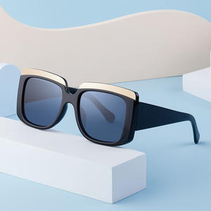 Nouvelles Lunettes de Soleil Carrées Unisexe Protection UV400 Monture PC Métal Verres Noirs Tendance Mode Protection Solaire Pêche Fêtes - Product Image 5