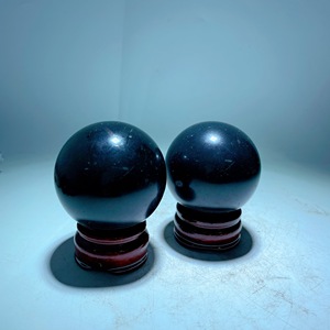 Sphère de <span class=keywords><strong>tourmaline</strong></span> <span class=keywords><strong>noire</strong></span> en gros, boule de cristal de <span class=keywords><strong>tourmaline</strong></span> <span class=keywords><strong>noire</strong></span> polie de haute qualité - Product Image 4
