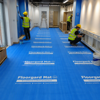 Film de protection de sol en plastique épais et durable, conçu sur mesure pour les projets de rénovation d'hôtels, de bureaux et résidentiels
