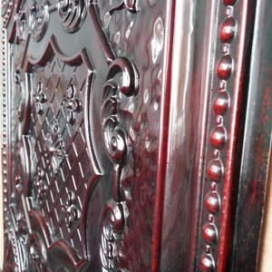 Faux Tin <span class=keywords><strong>PVC</strong></span> impermeabile pannello a parete ignifugo <span class=keywords><strong>in</strong></span> rilievo per bagno cucina bar Mall & Hotel PL04 legno rosso invecchiato - Product Image 5