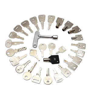 Serrure triangulaire et clés de porte pour ascenseur d'hôpital (Modèles 2801 2802 2803 TA6461 090) - Métal - Product Image 1