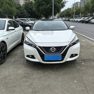 Nissan Lannia 2018, Sedán 1.6L CVT - Motor HR16DE de Bajo Consumo, Techo Solar Eléctrico, Asientos Ajustables, Experiencia de Conducción Suave - Product Image 1