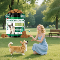 Friandises à mâcher naturelles pour la prévention des puces et des tiques chez le chien, 150 unités, saveur poulet, favorise la santé de la peau et du pelage pour toutes les races