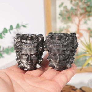 หินออบซิเดียนสีเงินธ<span class=keywords><strong>ร</strong></span><span class=keywords><strong>ร</strong></span>มชาติแกะสลักหัวเมดูซ่า งานแกะสลักด้วยมือ <span class=keywords><strong>ร</strong></span>ูปปั้นคริสตัลตำนานเทพเจ้าก<span class=keywords><strong>ร</strong></span>ีก สำหรับตกแต่งบ้านและใช้ในพิธีกร<span class=keywords><strong>ร</strong></span>มทางแม่มด - Product Image 5