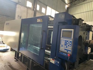 Machine de moulage par injection horizontale de plastique d'occasion, 380 tonnes, d'origine Haïtienne, avec PLC, servomoteur, boîte de vitesses, roulement et pompe, garantie 3 ans - Product Image 6