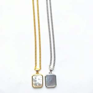 Appuyez pour voir les grands moments Collier NFC - Product Image 2