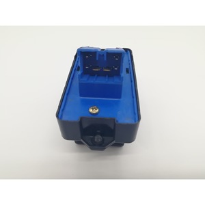 สวิตช์ยกกระจกรถยนต์ S09A-66-350A09 12V ไฟฟ้าสำหรับเปลี่ยนซ่อม - Product Image 3