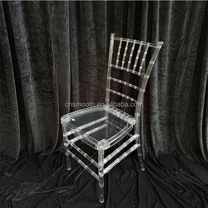 Sedia Trasparente Impilabile SMOOTH, Best Seller, Sedia Chiavari Smontabile in Acrilico per Matrimoni, Hotel, Banchetti ed Eventi - Product Image 1