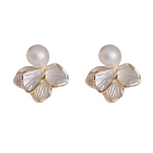 À la mode exquis polyvalent cuivre aiguille blanc mince enduit pétale perle boucles d'oreilles pour les femmes Unique à la mode Zircon - Product Image 6