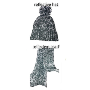 視認性高いHi Viz反射ニット帽ライトシルバーグレー反射ファッション安全帽子シャポー反射ヘアボール付き - Product Image 1