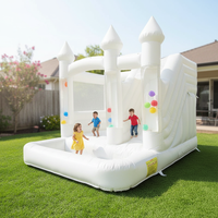 Château gonflable de mariage extérieur écologique blanc en bâche PVC 0,55 mm avec toboggan 5x4x3,8m, garantie 2 ans, pour 3 à 10 enfants
