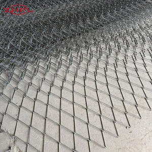 Malla de Alambre Galvanizado para Cercas, 8 Pies de Alto x 25 Pies de Largo, Recubierta de PVC, para Aplicaciones en Exteriores, Venta Directa de Fábrica China - Product Image 3