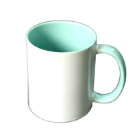 Ventes chaudes Cadeau en gros Dessin animé Mignon Noël Tasses en céramique personnalisées Mug à café et à bière 3D Ensemble de tasses Passe au lave-vaisselle et au micro-ondes Grand
