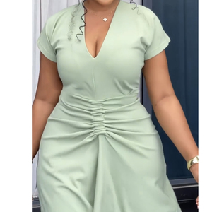 Abiti Midi taglie forti da donna eleganti a pieghe in tinta unita abiti Casual per le donne per le occasioni del giorno - Product Image 4