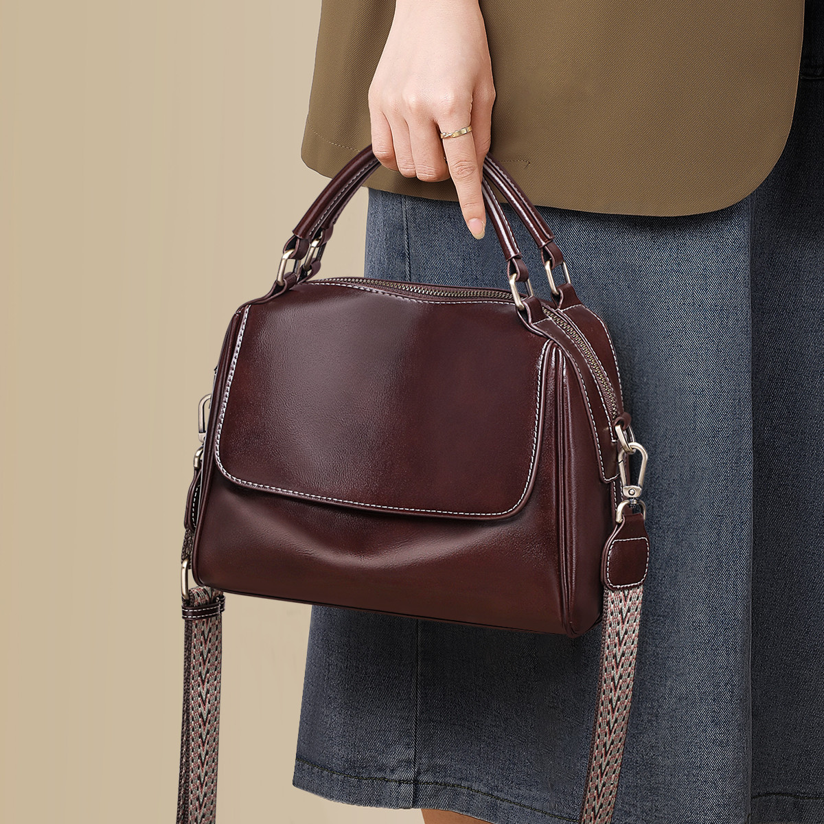 Elegan tas merek cc Untuk Tampilan Bergaya dan Trendi