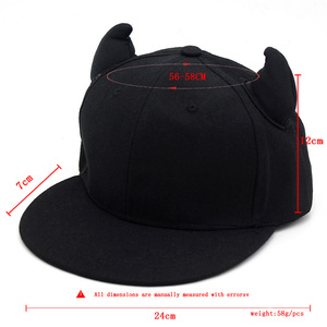 Bán buôn bông Quỷ sừng Snapback Mũ 6 Bảng điều chỉnh hóa đơn phẳng khối lượng tùy chỉnh trong màu đen cho nam giới và phụ nữ vải không thấm nước - Product Image 2