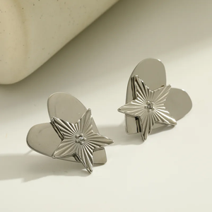 Pendientes Elegantes de Acero Inoxidable 304 Chapados en Oro de 18K con Forma de Estrella y Corazón, Estilo Vintage, para Mujer, Diseñados para Uso Diario - Product Image 5