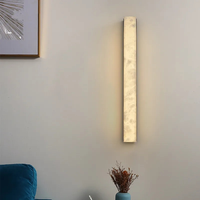 Applique murale moderne minimaliste en marbre, bande en cuivre plein et albâtre, éclairage LED pour tête de lit et décoration murale de fond