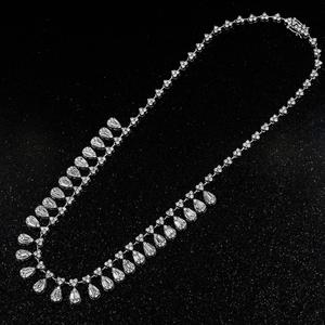 Collar de Diamantes en Forma de Pera de Oro Blanco de 14K, Joyería de Lujo para la Noche, Disponible a Buen Precio, de Proveedor Indio - Product Image 3