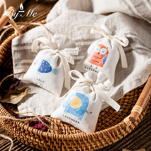 Ambientador para el hogar: Bolsita perfumada bordada a mano para colgar en el armario o coche, sachets de lino aromáticos para embalaje. - Product Image 2