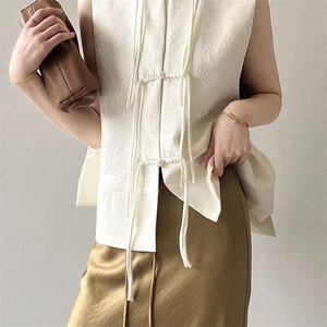 Style chinois <span class=keywords><strong>brodé</strong></span> noeud bouton <span class=keywords><strong>gilet</strong></span> court mode féminine <span class=keywords><strong>gilet</strong></span> court - Product Image 3