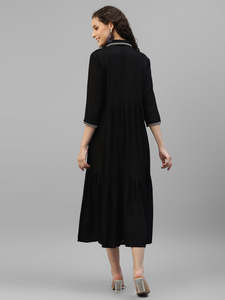 Robe chemise en rayonne tissée bicolore moutarde et noir pour femme, col à revers, manches 3/4, longueur midi, style western - Product Image 3