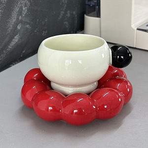 Set di Tazza e Piattino in Ceramica a Forma di Marshmallow, Design Minimalista/Nordico, Ideale per Coppie, Casa e Ufficio - Product Image 6