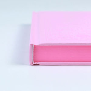Impresión de Libros de Novela de Lujo OEM con Papel Grueso y Bordes Rosados con Lámina, Impresión de Libros de Tapa Dura Personalizados - Product Image 4