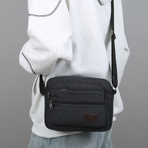 Men's Canvas Crossbody Bag Large Capacity Durable Shoulder Bag For Business Commuting - Product Image 4