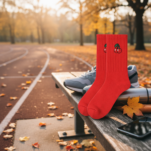 Calcetines Deportivos Unisex Rojos con Bordado de Cerezas, Logotipo Personalizable, Transpirables, Antibacterianos, Jacquard, para Diabéticos, para Otoño - Product Image 3
